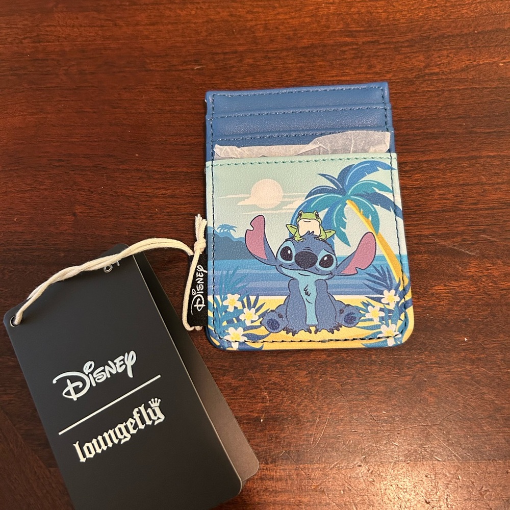 Loungefly Disney Stitch Beach Frog Scene Cardholder New